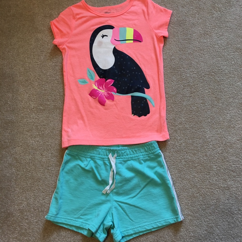 Carter’s set size 8 toucan bright colors